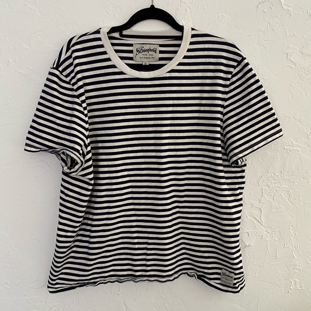 The Stronghold Los Angeles Navy White Striped Tee XL